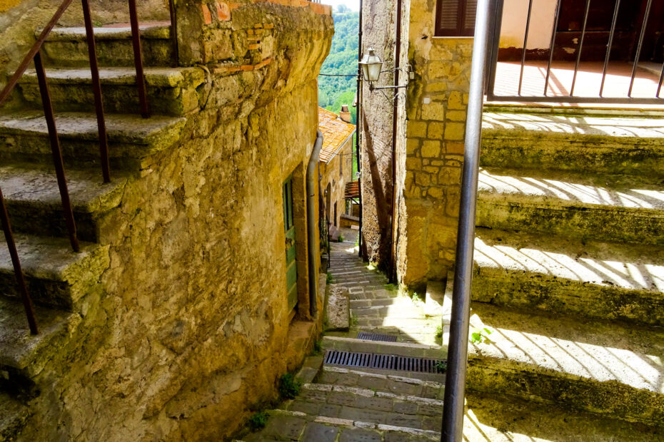 Pitigliano - detail