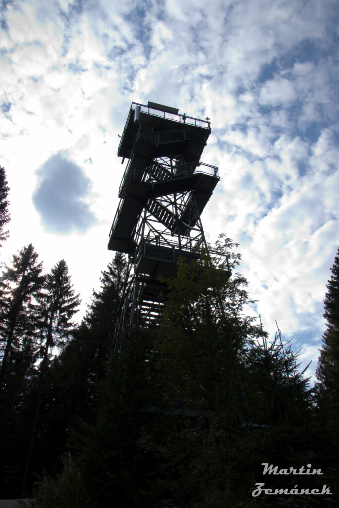 Šumava - Rozhledna nad Lipenskou přehradou