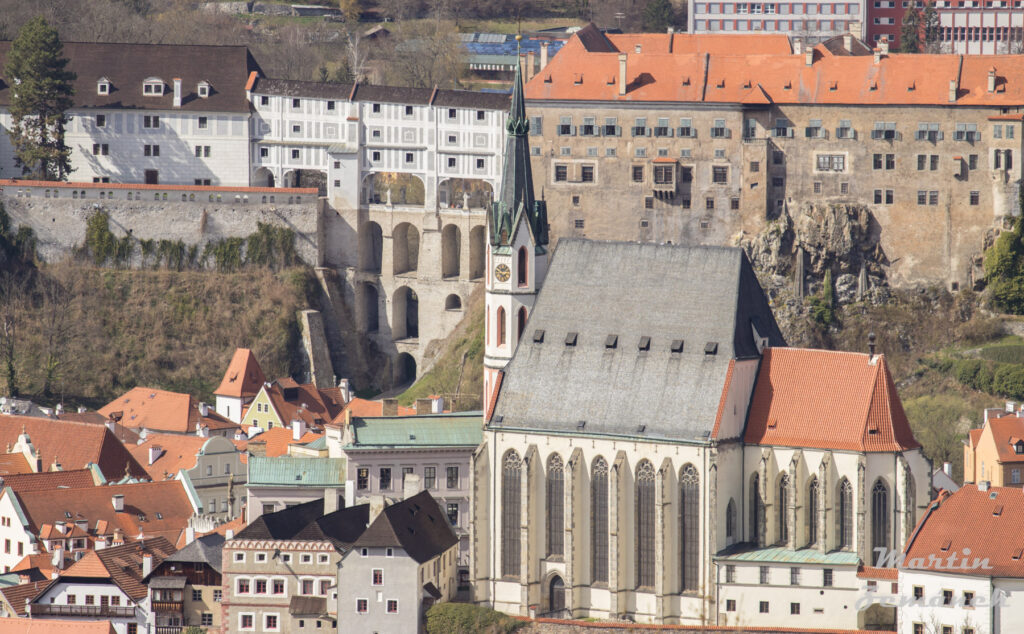 Český Krumlov -Pohled z Křížové hory na centrum