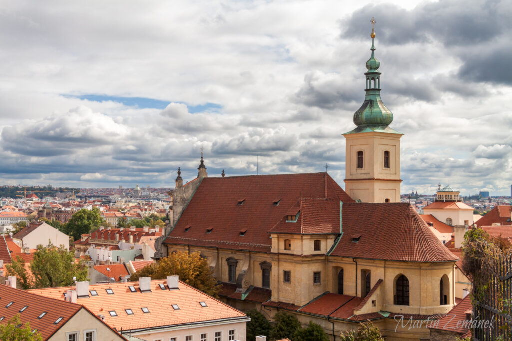 Praha - Výhled z vrtbovské zahrady