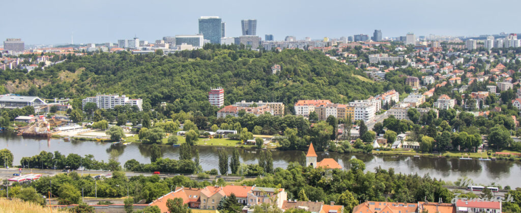 Prokopské údolí - Výhled od Zlíchovského kostela