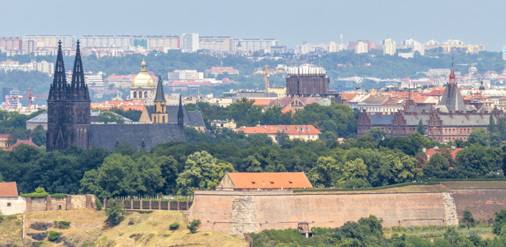 Prokopské údolí - Pohled na Vyšehrad