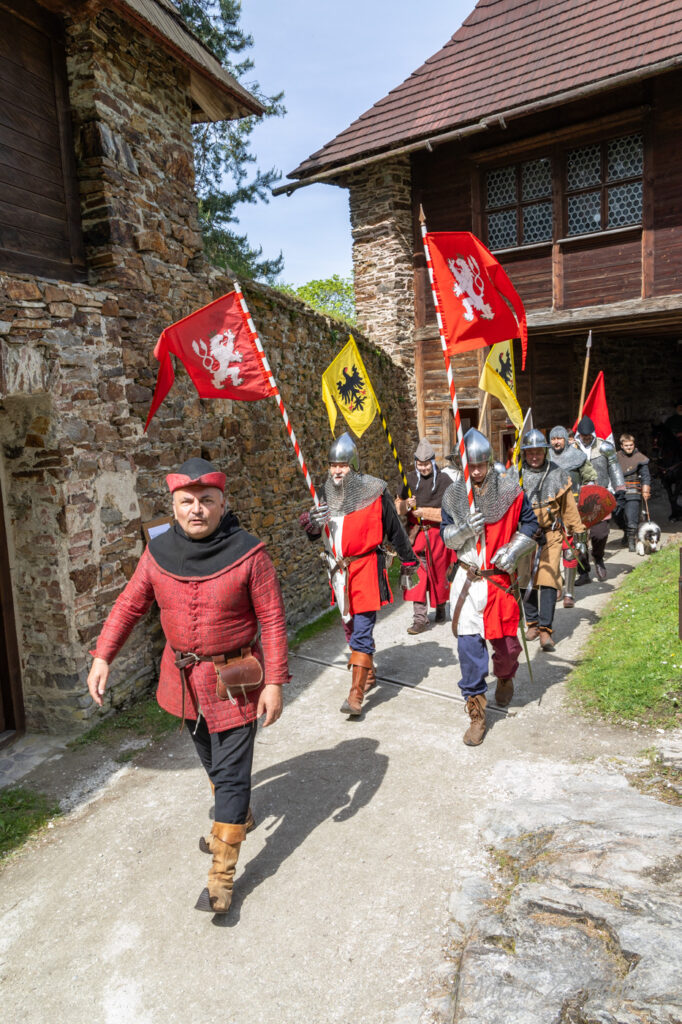 Velhartice - Historické slavnosti (průvod)